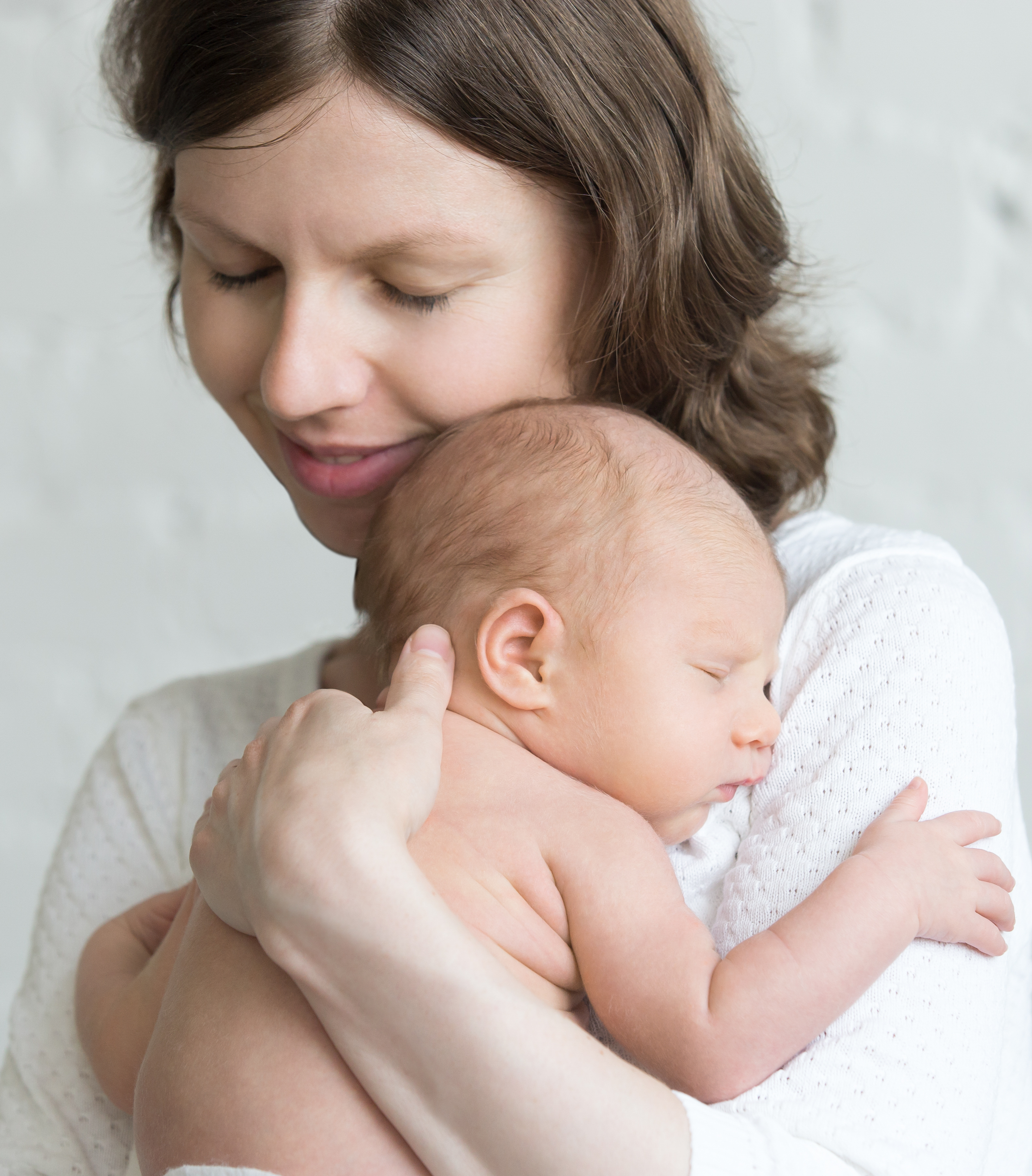 Separarea bebeluşului de mamă poate avea efecte dramatice asupra dezvoltării creierului acestuia