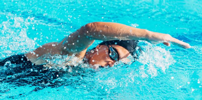 How swimming helps you keep fit