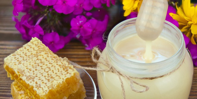 The benefits of raw white honey