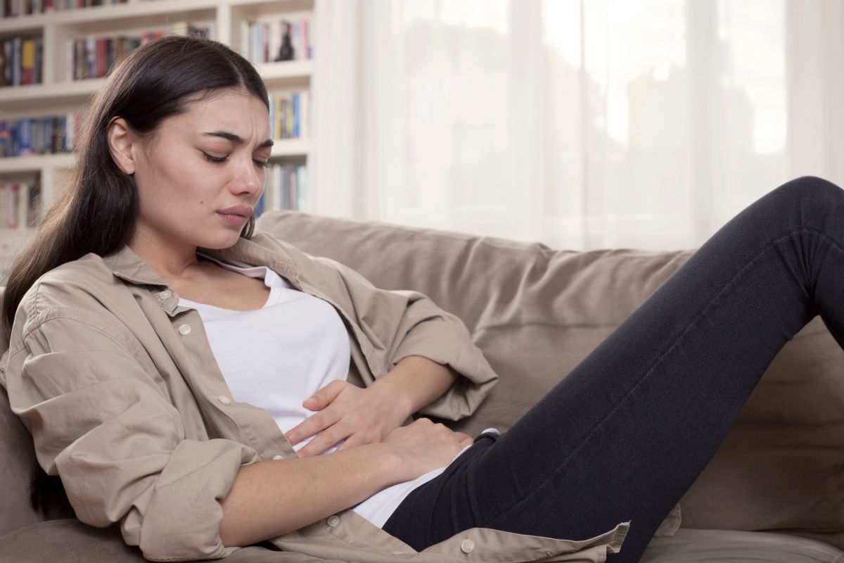 5 motive pentru care menstruația ta poate fi neregulată.