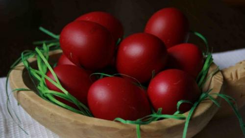 (foto) Cinci modalități de a decora ouăle de Paște.