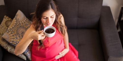 What are the risks of coffee consumption during pregnancy?