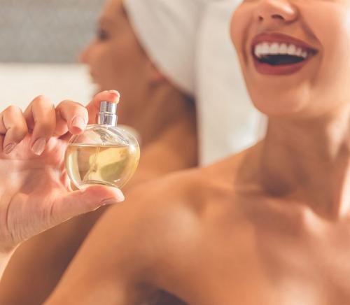 Why it is not good to keep your perfume in the bathroom